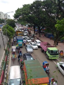 লকডাউনে যানজট