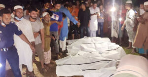 ব্রাহ্মণবাড়িয়ায় ট্রলারের সঙ্গে সংঘর্ষে ডুবে গেলো নৌকা, ১৭ মরদেহ উদ্ধার