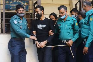 ‘কোনো সন্তান যেন রাজনীতিতে যুক্ত না হয়’