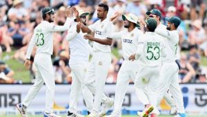 সবুজ উইকেটে বাংলাদেশের ধারহীন বোলিং, রান পাহাড়ে নিউজিল্যান্ড