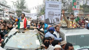 সেলিনা হায়াৎ আইভী ও তৈমূর আলম খন্দকার