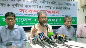 এবার ঈদে কোটি মানুষ ঢাকা ছাড়বে, নারকীয় পরিস্থিতির আশঙ্কা