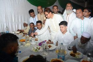 চট্টগ্রামে ৩ বিএনপি নেতার ৬ গরুর ঈদ মেজবানি