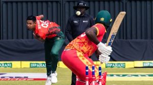 ৯ বছর পর ওয়ানডে বাংলাদেশকে হারালো জিম্বাবুয়ে