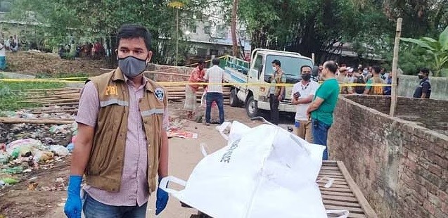 বিড়ালের লোভ দেখিয়ে অপহরণ, ৮ দিন পর শিশুর লাশ মিললো ডোবায়