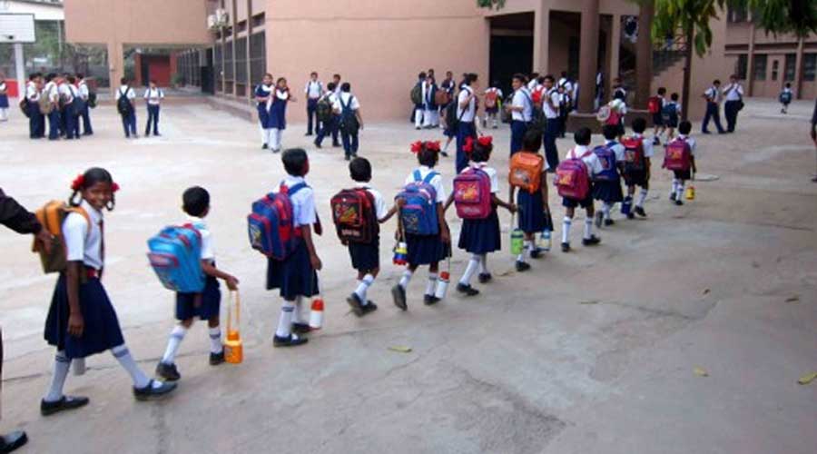 রোববার থেকে খুলছে শিক্ষাপ্রতিষ্ঠান, শনিবারও হবে ক্লাস