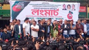 হাজারো নেতাকর্মীর বহর নিয়ে আগরতলা অভিমুখে বিএনপির ৩ সংগঠনের লংমার্চ