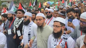 সোহরাওয়ার্দী উদ্যানে লাখো মানুষের ঢল, কানায় কানায় পূর্ণ