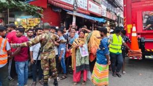 মিরপুরে পোশাক কারখানা ও কেমিক্যাল গোডাউনে আগুন, মৃত ১৬